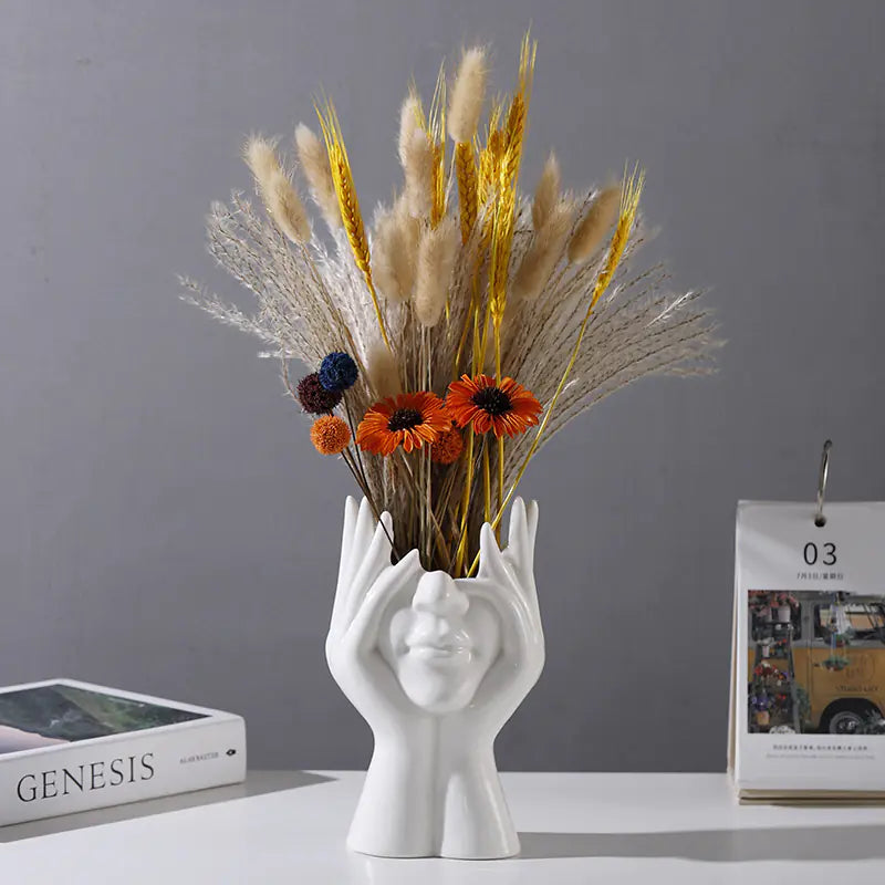 Sculptural Face Vase - Minimalist Nordic Ceramic Statment Piece