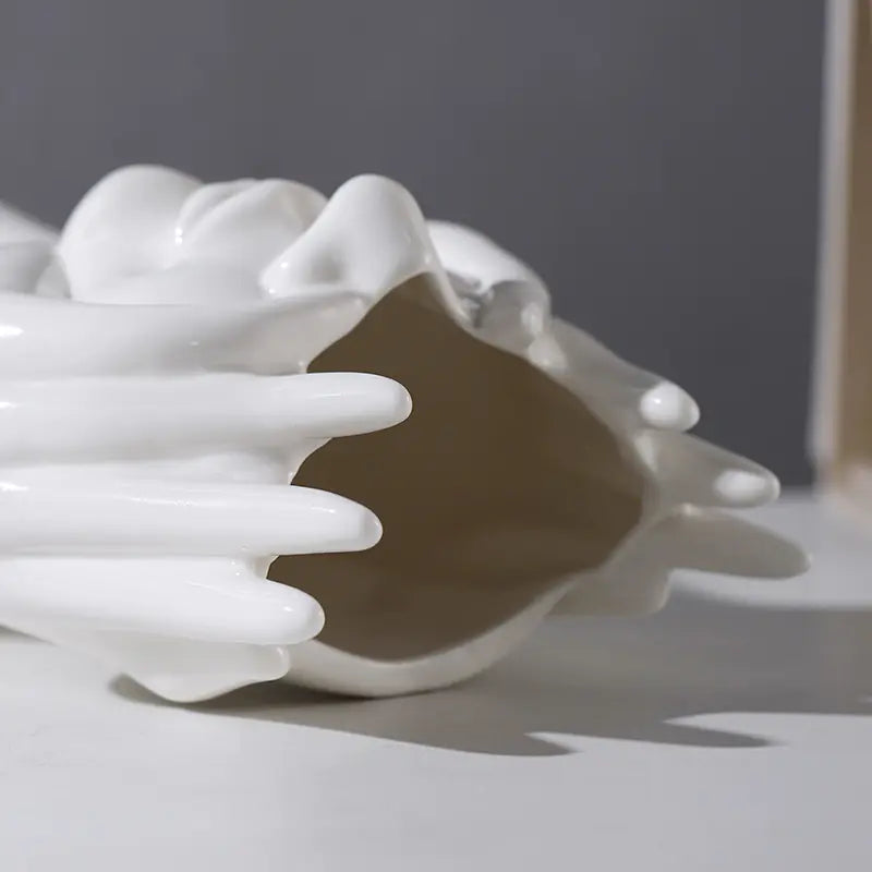 Sculptural Face Vase - Minimalist Nordic Ceramic Statment Piece